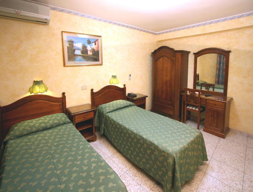 Hotel Cortese Palermo Room photo